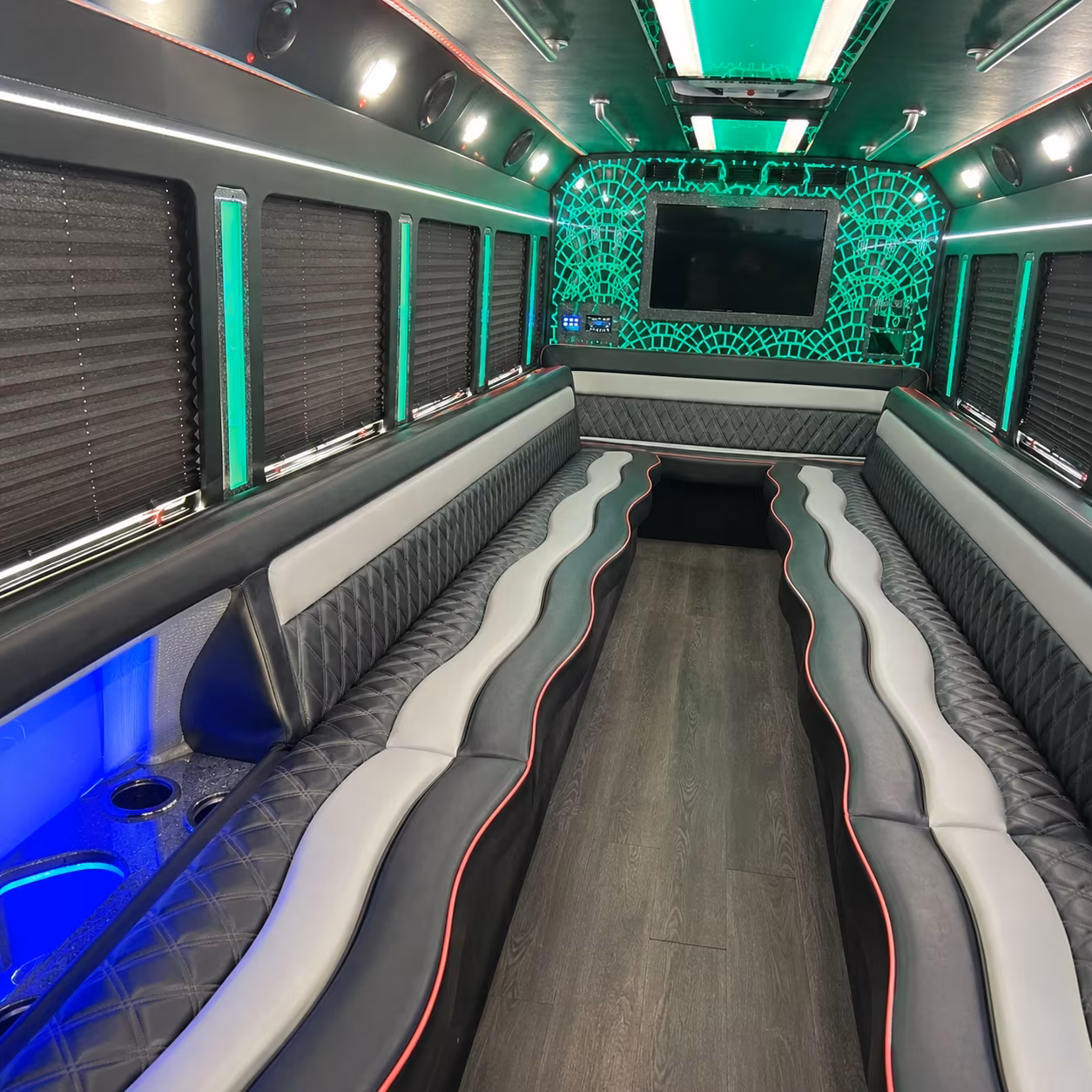 Detroit Homecoming & Prom Party Bus Rentals