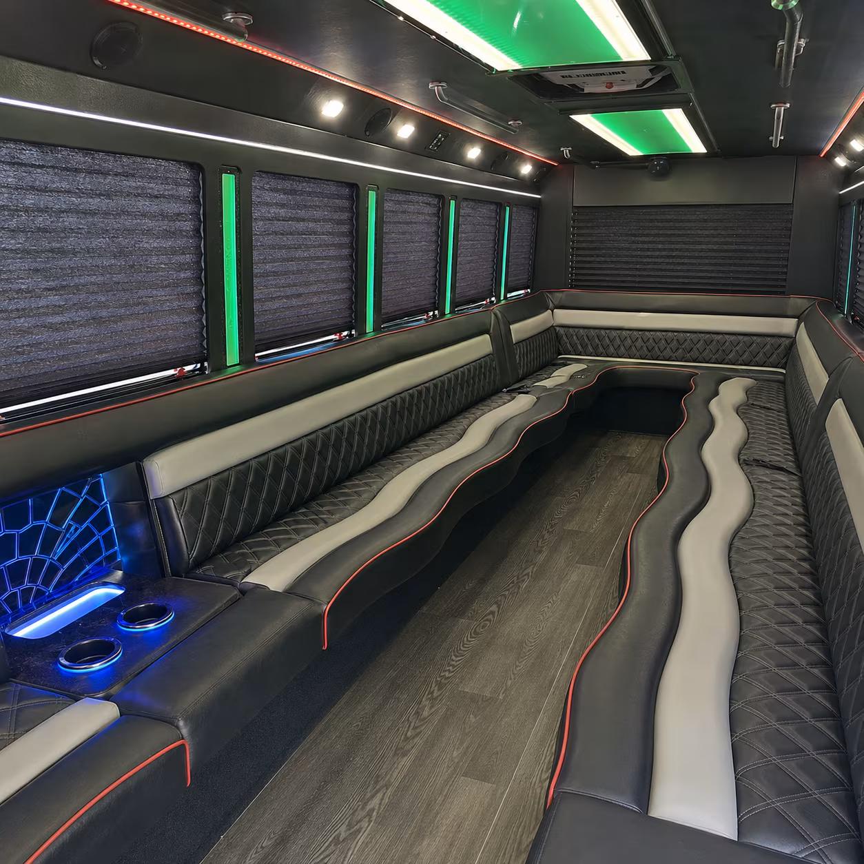 Toledo Birthday, Sweet 16, & Quinceañera Transportation pickup coordination