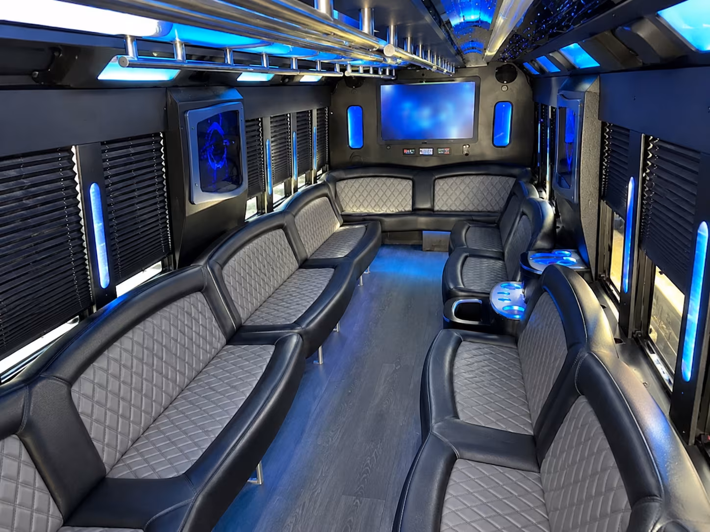 Toledo Winery Tour & Pub Crawl Transportation party bus exterior