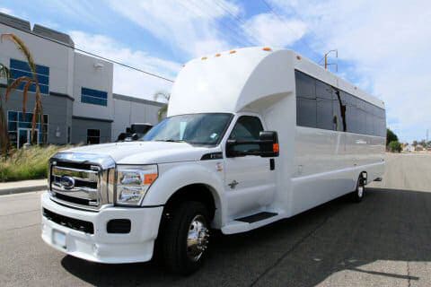 Cuyahoga Falls 35 Passenger Shuttle Bus