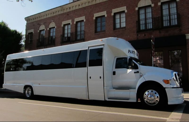Toledo 30 Passenger Party Bus White